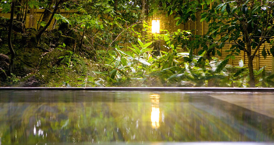 箱根温泉の穴場第5位：水の音 