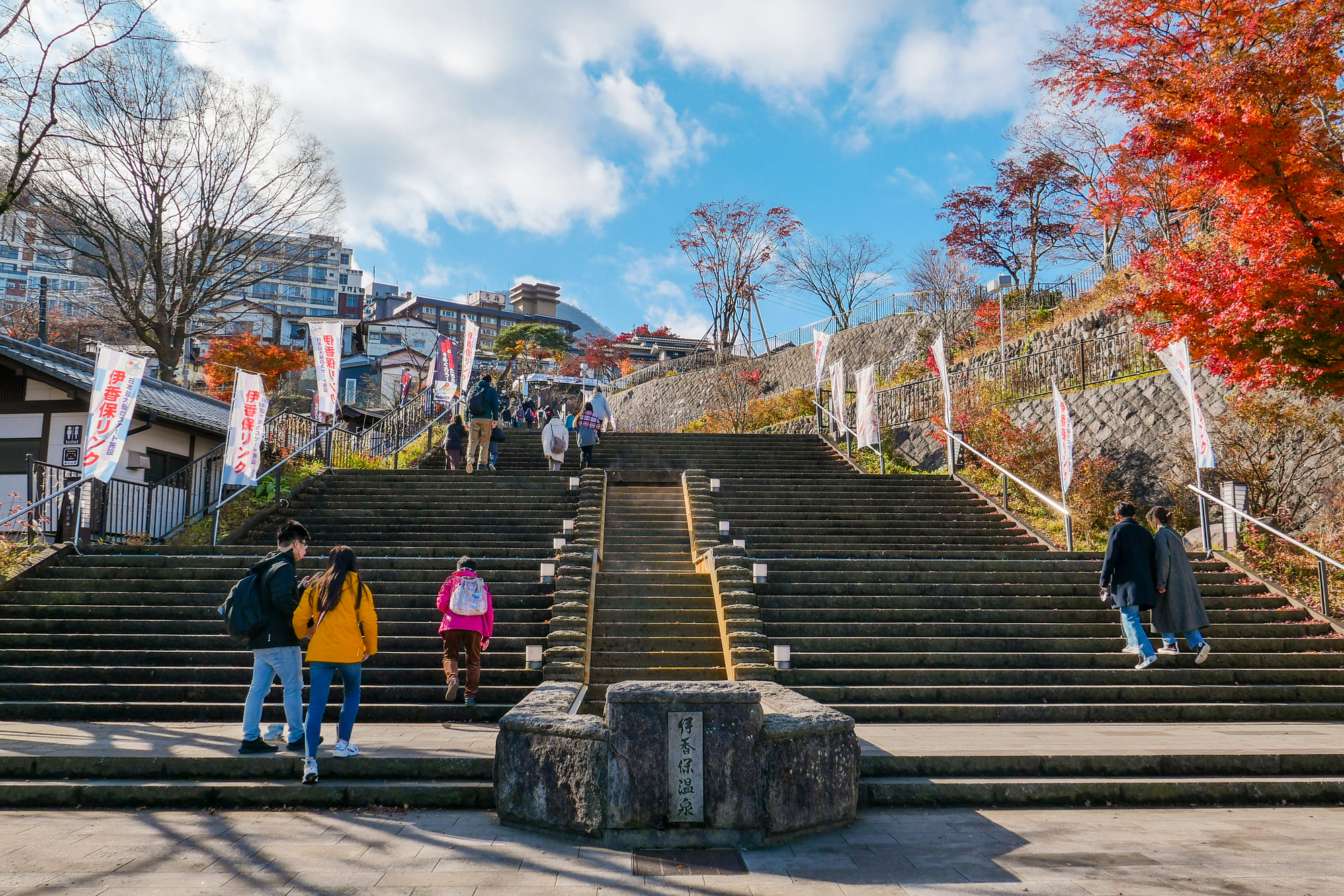 伊香保温泉学生に人気の観光スポット第1位　石段街